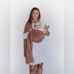 NEW • Mumma Ect • Linen / Model Russet with Gold Ring Sling Baby Carrier
